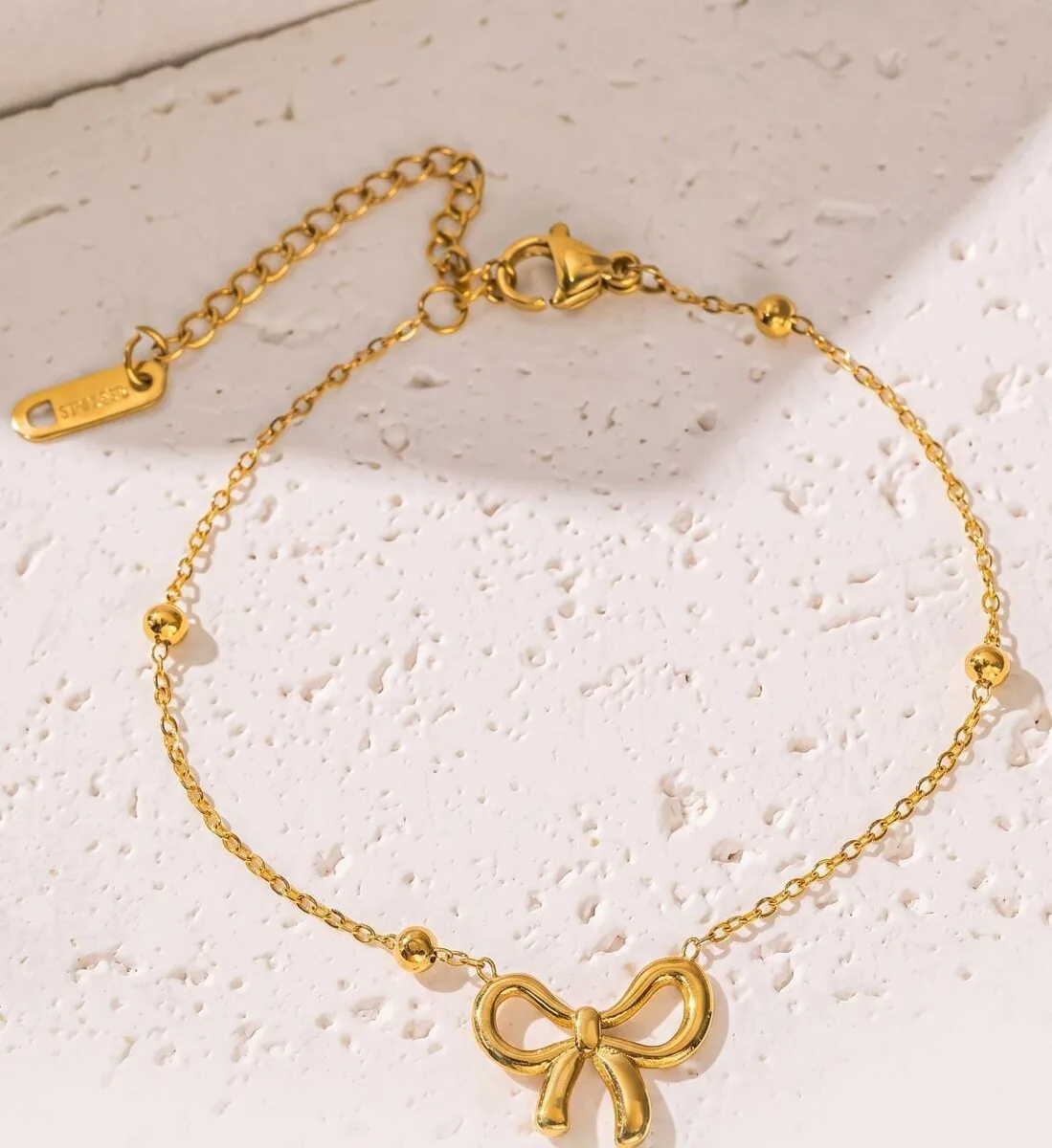 MEQAD bow bracelet